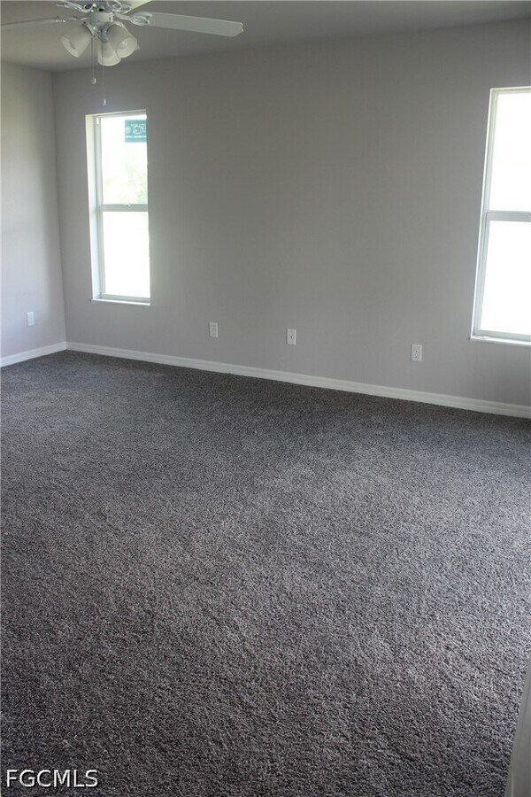 Photo - 1327 SW 3rd Ave