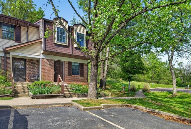 Photo - 599 E Graham Pl