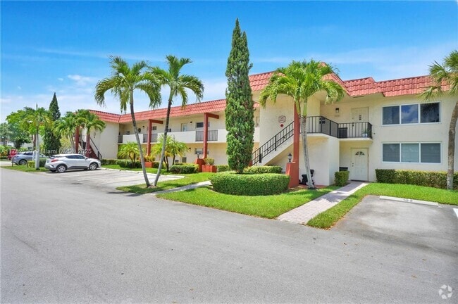 Building Photo - 8941 S Hollybrook Blvd Unit 203 Rental