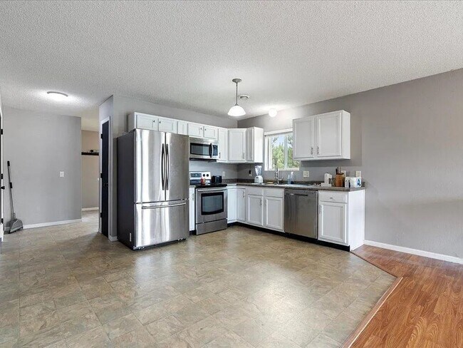 Photo - Single level 2 Bedroom Baxter home with attached garage