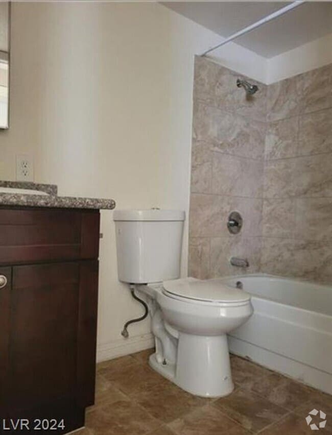 Building Photo - 3639 Kolendo Ct Unit #B 3639 Kolendo Ct Rental