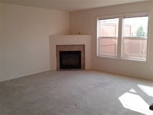Photo - New carpet + Paint! 2 bed|2.5 bath + bonus room townhome