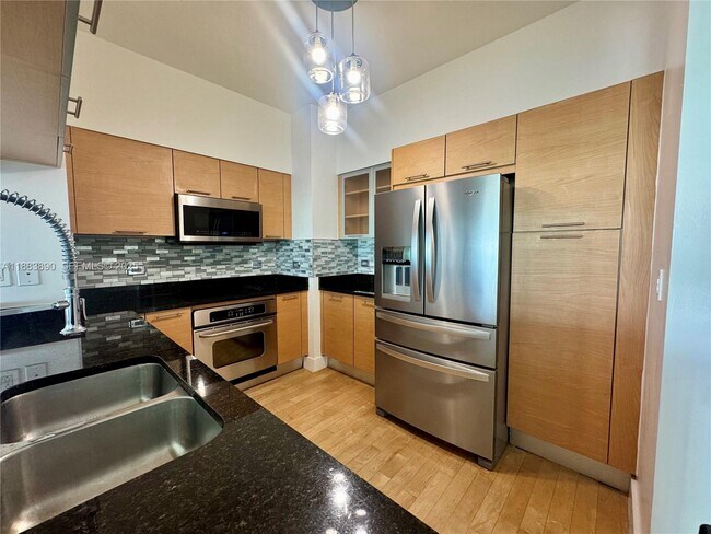 Photo - 31 SE 5th St Unit 3817