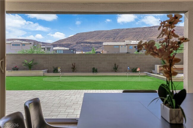 Photo - 10663 Stone Ledge Ave