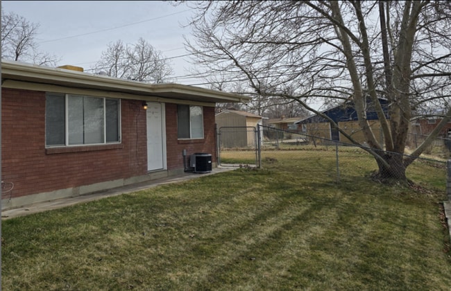 Building Photo - 2583 W 4800 S Rental