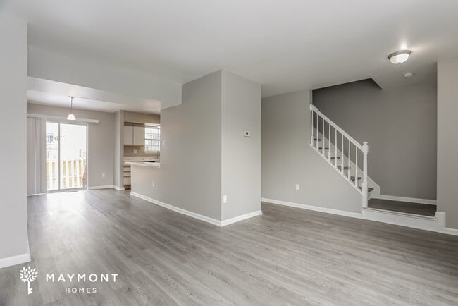 Photo - 3908 Friar St