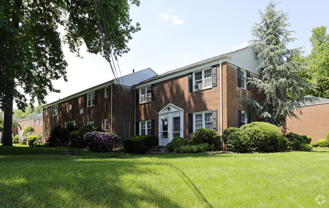 Merritt Gardens Apartments - Dumont, NJ | ForRent.com