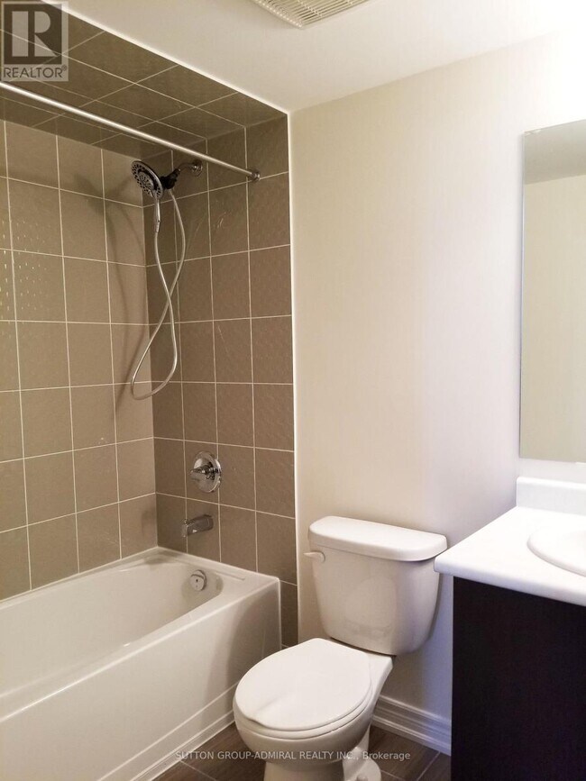 Photo - 30 Dunsheath Wy