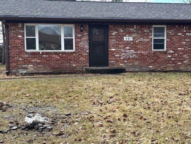 Building Photo - 307 Sunset Ln Unit 307 Sunset Lane