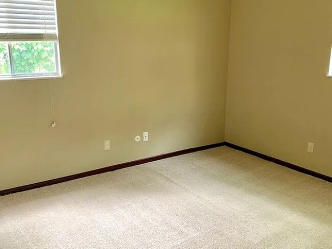 Photo - 567 W Taylor St