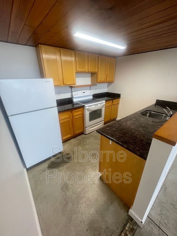Photo - 5504 San Pablo Ave