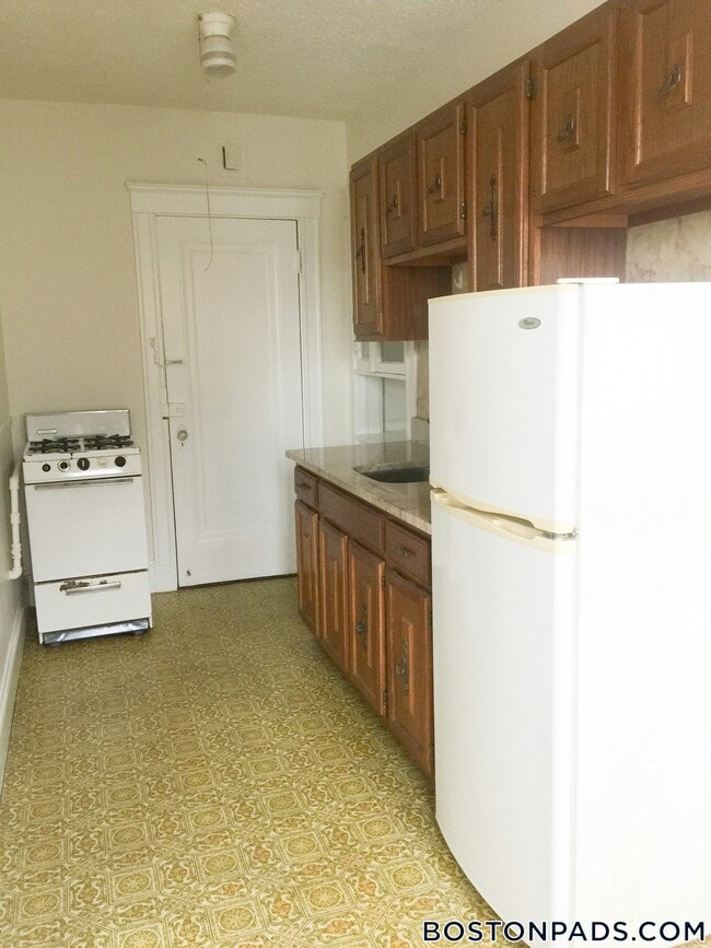 Photo - 53 Fellsway W Unit 17