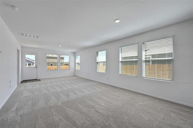 Photo - 203 Chapel Beck Dr