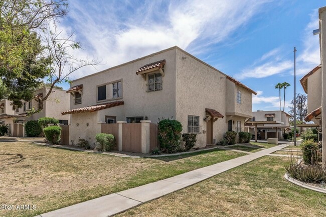 Photo - 1209 E Townley Ave Casa Adosada