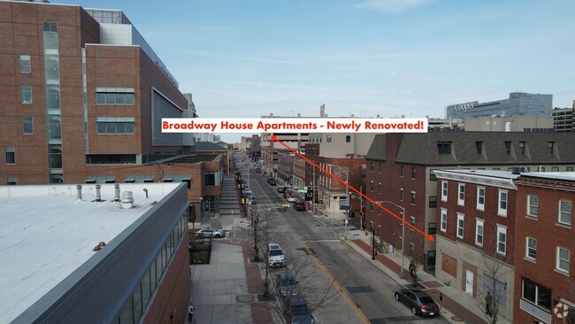 Building Photo - Brand New 1 Bed/1.5 Bath Apartment on Broa... Unit 1