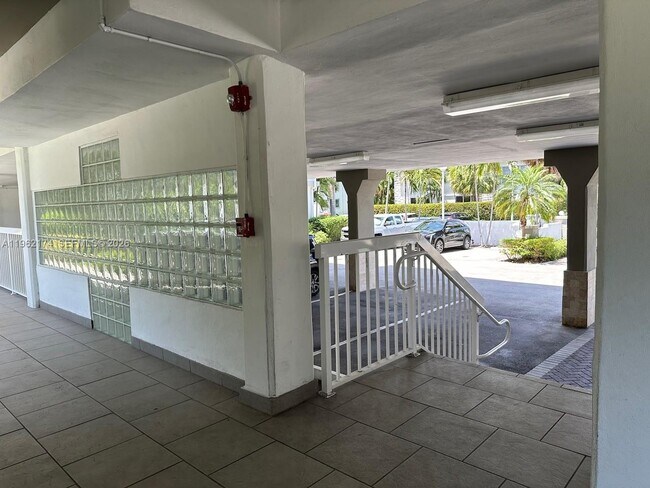 Photo - 1080 99th St Unidad 322