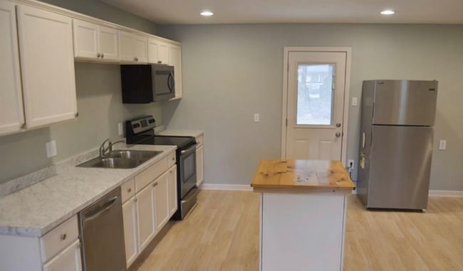 Photo - 4902 Tristian Ave