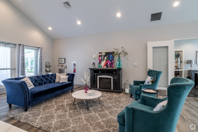 Clubhouse - The Summit at Mill Creek