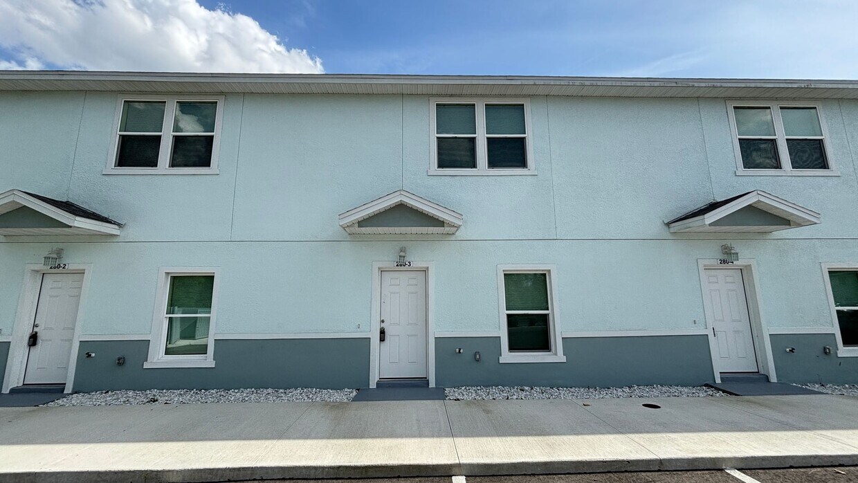 Brand New Construction 3 Bedroom, 3 Bath T... - Brand New Construction 3 Bedroom, 3 Bath T...
