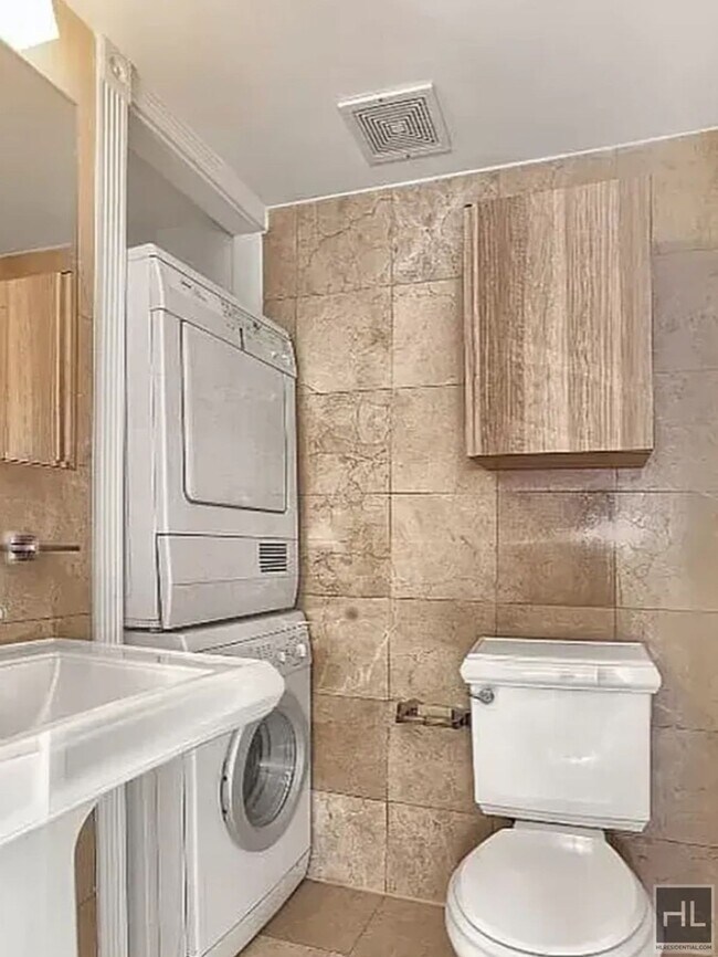 Photo - Hudson Street Unit 05