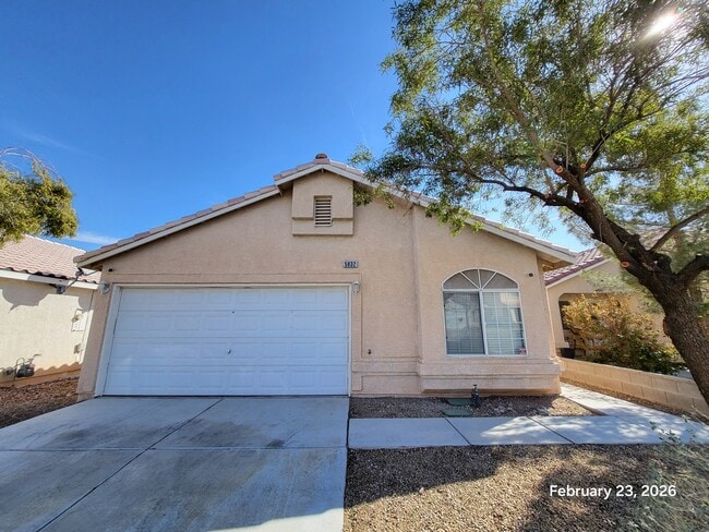 Building Photo - 5823 Stoneborough St