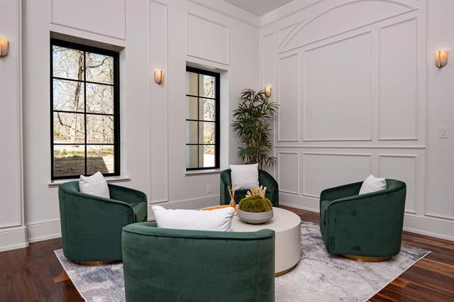 Photo - 1230 Oak View Ct