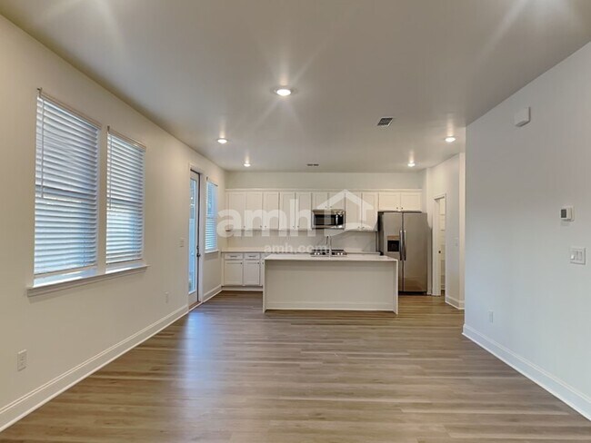 Photo - 1519 Aquamarine Dr