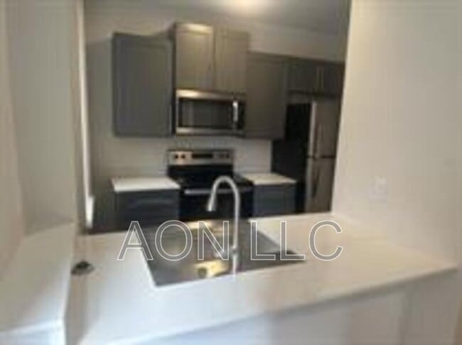 Photo - 922 N 2nd St