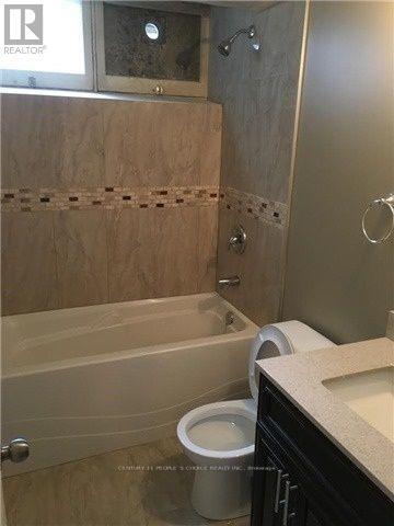 Photo - 17 Dixington Crescent