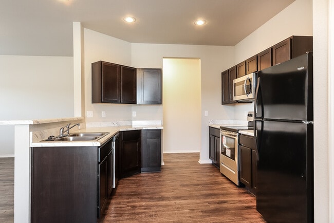 Photo - 2048 Bentwood Dr
