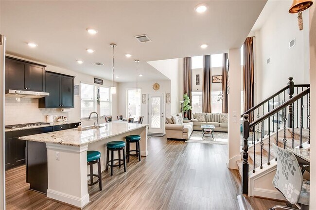 Photo - 508 Middle Brook Dr