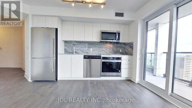 Photo - 5 Mabelle Ave Unité 2329