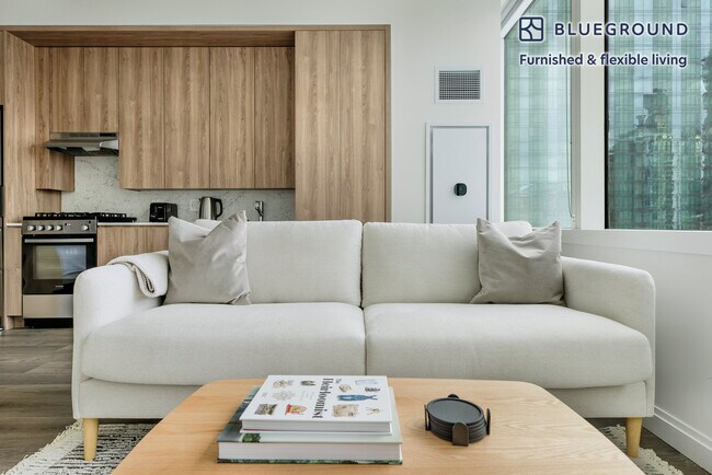 1000 S Michigan Ave Unit SI FL12-ID1348