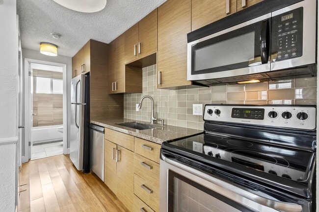 Photo - Pearl Apartments