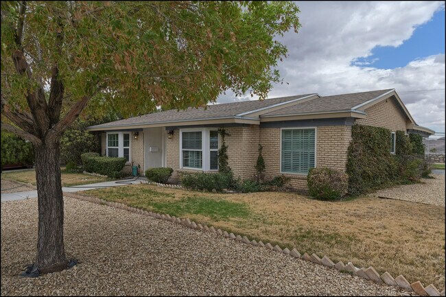 Photo - 4040 Bancroft Dr