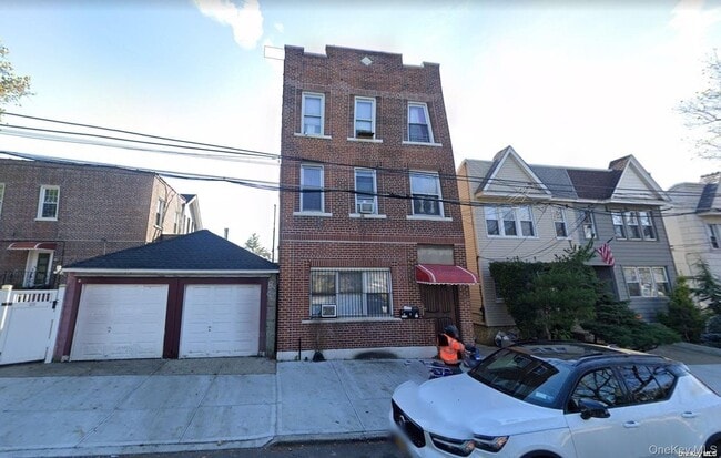 Building Photo - 61-54 55th Dr Unit 1 Rental