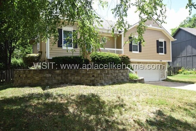 Building Photo - 15306 Riley St Rental