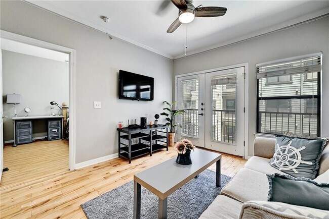 Photo - 2502 Leon St Unit 407