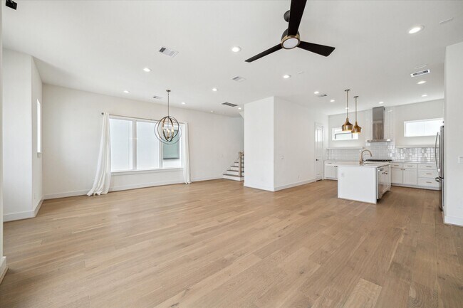 Photo - 1747 Ojeman Spring Ln