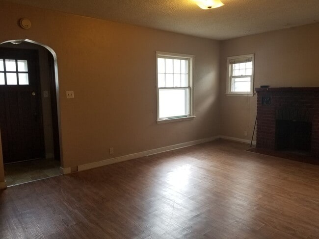 Photo - 1419 Bemidji Ave N Unidad Whole home