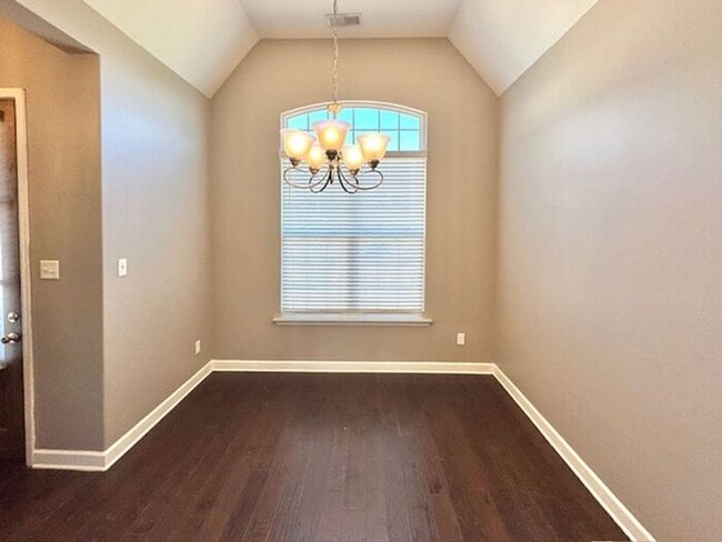 Photo - Now Leasing A Spacious 4 Bedroom 2 Bath Ho...