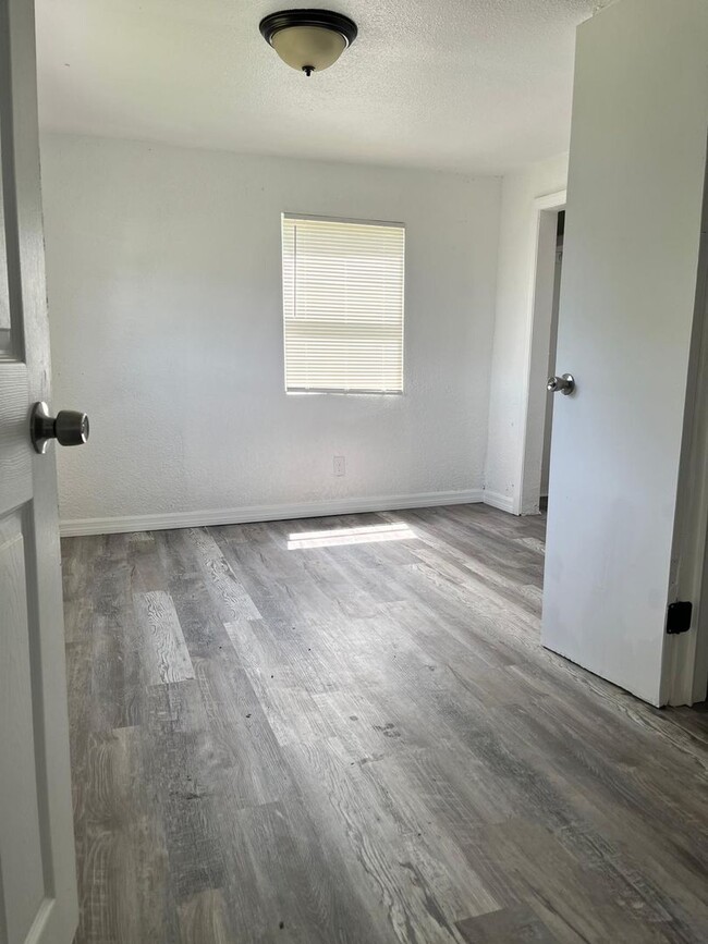 Photo - RENT TO OWN OPPORTUNITY!! Unit #09-MH