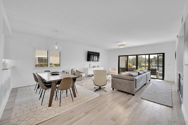 210 Captains Walk Unit 701