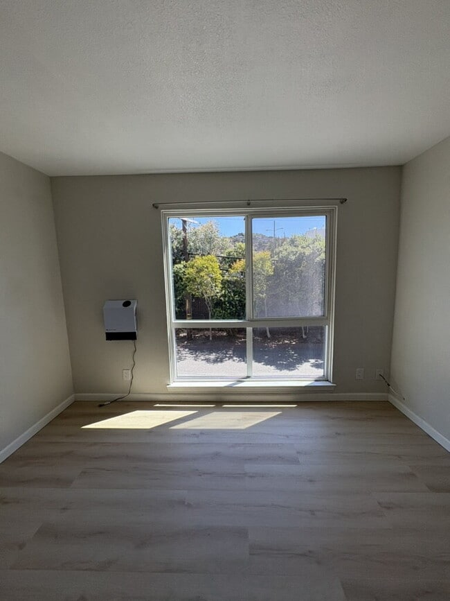 Photo - Updated Lauriedale 1 bd/1 ba Condo | Cats Welcome | Pools, Gym & Covered Parking | 10' x 10' Stor... Unit Apt. 2