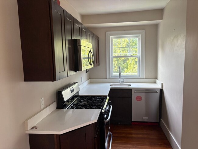 Photo - 207 Lowden St Unidad 2