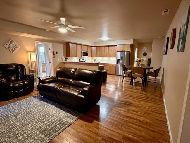 Photo - 7234 Bern St