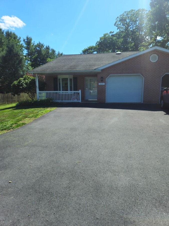 Photo - 16641 Edward Doub Rd