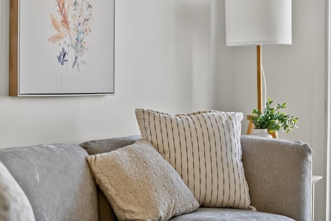 Photo - 7037 Fane Rd