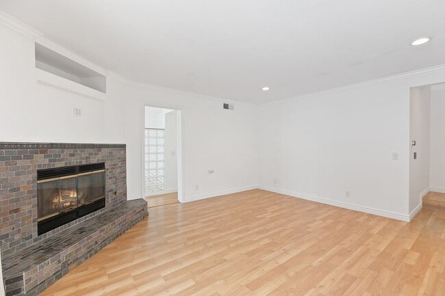 Photo - 2 Car Garage and 3 Bedroom Townhome Beauty.