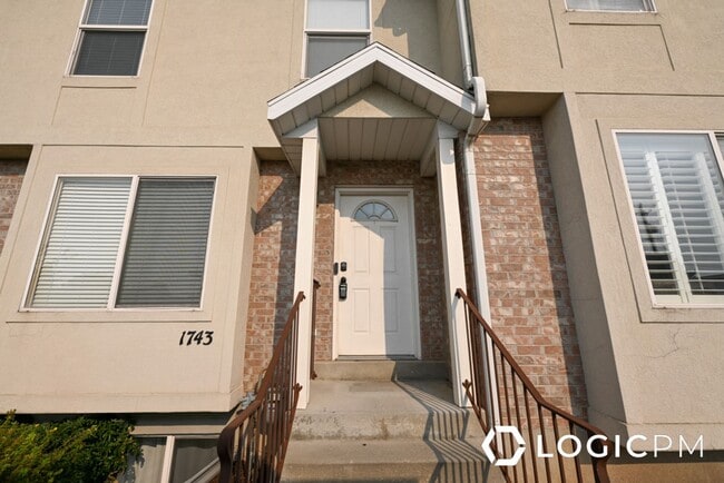 Photo - 1743 S 750 E St